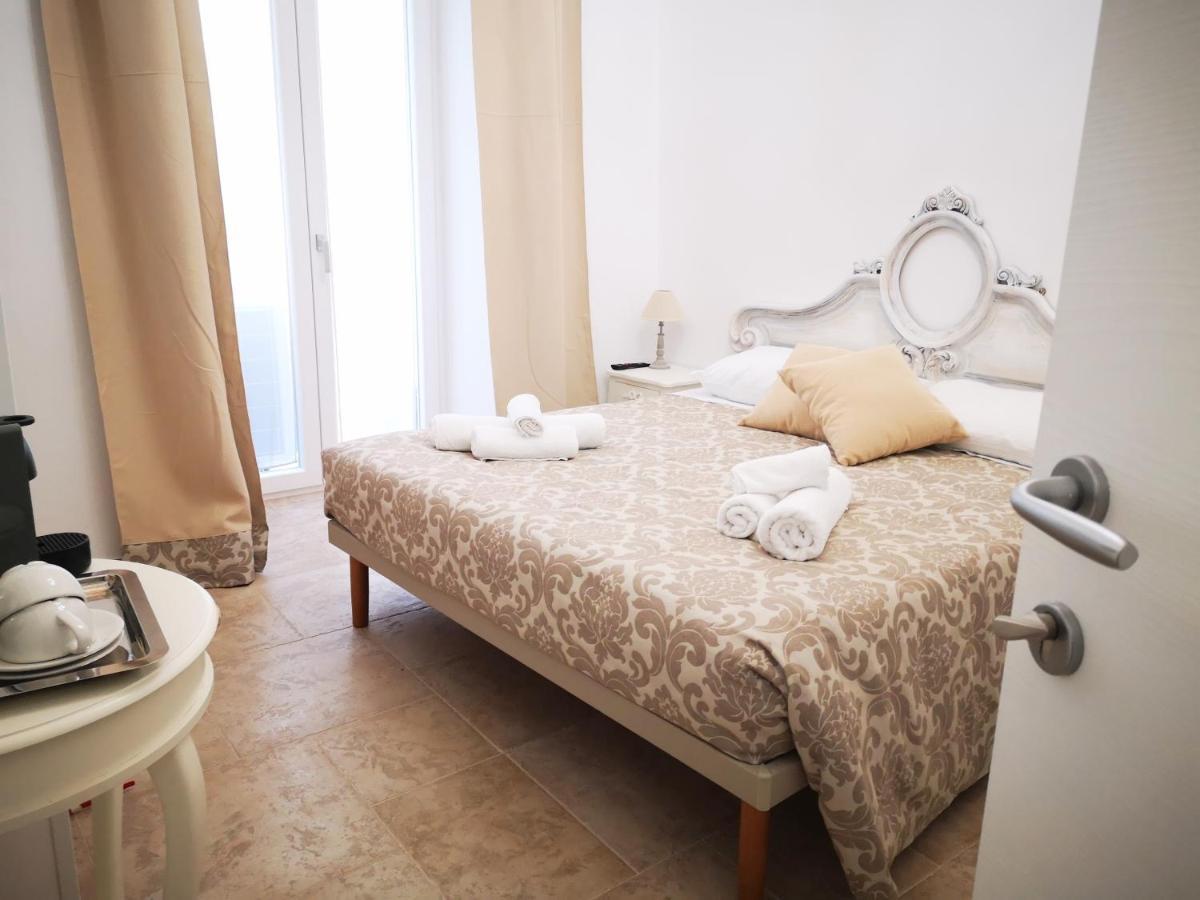 Corte Pietrantica - Charming Rooms & Suites Giovinazzo Exterior photo