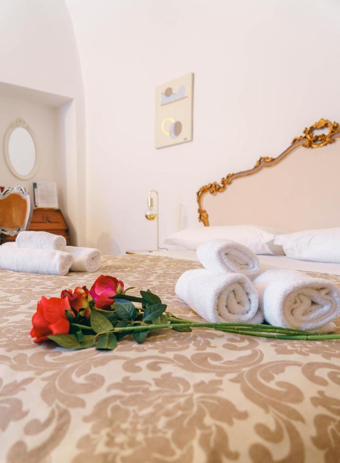 Corte Pietrantica - Charming Rooms & Suites Giovinazzo Exterior photo